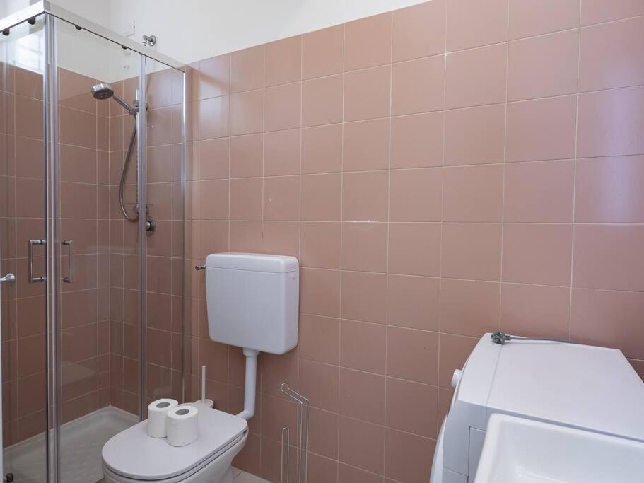 Youhosty - Accademia 53 Quinto Apartment Milan Bagian luar foto